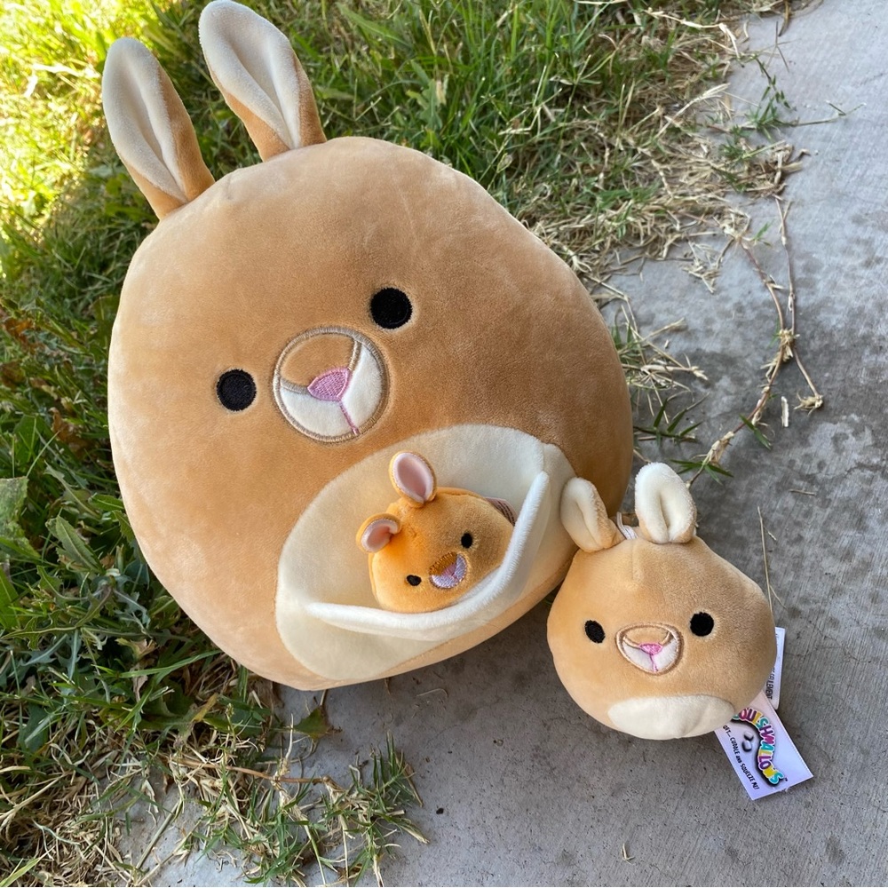Squishmallow Kangaroo bundle 8 inch Clip Squishville mommy baby Keely